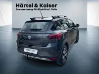 Gebraucht Dacia Sandero Comfort 91 PS (66 kW) 2021 Grau SUV