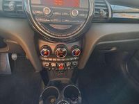 Gebraucht Mini ONE 102 PS (75 kW) 2016 Rot Kleinwagen