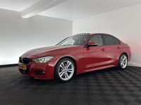 Używany BMW 330 Executive 258 KM (189 kW) 2015 Czerwony Sedan/Limuzyna