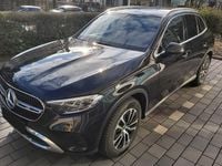 Gebraucht Mercedes GLC220 197 PS (144 kW) 2022 Schwarz SUV
