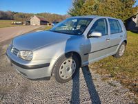 Gebraucht VW Golf IV 110 PS (80 kW) 2002 Silber Kleinwagen
