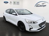 Gebraucht Ford Focus Cool & Connect 125 PS (91 kW) 2019 Frostweiß Limousine