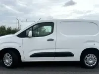 Gebraucht Opel Combo 102 PS (75 kW) 2018 Weiß Van / Kleinbus