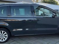 Gebraucht VW Sharan Highline 150 PS (110 kW) 2018 Grau Van / Kleinbus