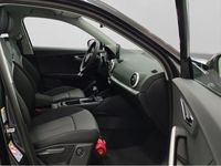 Neu Audi Q2 Advanced 150 PS (110 kW) 2026 Grau SUV