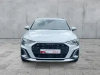 Gebraucht Audi A3 204 PS (150 kW) 2025 Gletscherweiß metallic Limousine