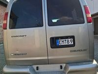 Usado Chevrolet Express 273 CV (200 kW) 2004 Dorado Monovolumen