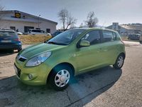 Gebraucht Hyundai i20 77 PS (56 kW) 2010 Grün Kleinwagen