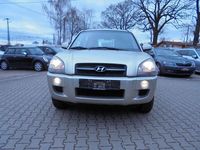 Gebraucht Hyundai Tucson GLS 141 PS (103 kW) 2007 Silber SUV