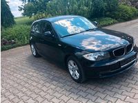 Gebraucht BMW 116 122 PS (89 kW) 2010 Schwarz Kleinwagen
