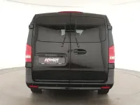 Gebraucht Mercedes Vito 190 PS (139 kW) 2024 Obsidianschwarz Van