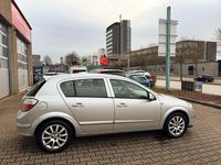 Gebraucht Opel Astra Edition 105 PS (77 kW) 2005 Silber Limousine