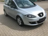 Używany Seat Altea 105 KM (77 kW) 2007 Srebrny Kombi