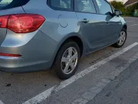 Gebraucht Opel Astra 110 PS (80 kW) 2014 Silber Kombi