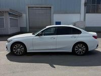 Gebraucht BMW 330 Comfort Edition 265 PS (194 kW) 2019 Weiß Limousine