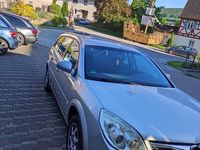 Gebraucht Opel Vectra 140 PS (102 kW) 2006 Grau Kombi