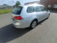Gebraucht VW Golf VII 105 PS (77 kW) 2015 Silber Kombi