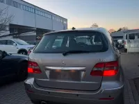 Gebraucht Mercedes B200 140 PS (102 kW) 2006 Silber Van / Kleinbus
