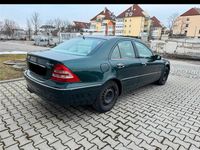 Gebraucht Mercedes C240 170 PS (125 kW) 2002 Grün Limousine