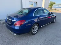 Gebraucht Mercedes C180 156 PS (114 kW) 2015 Blau Limousine