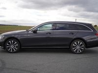 Gebraucht Mercedes E300 306 PS (225 kW) 2022 Grau Kombi