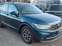 Gebraucht VW Tiguan Life 150 PS (110 kW) 2022 Blau SUV