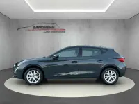 Nowe Seat Leon Style 116 KM (85 kW) 2025 Niebieski Sedan/Limuzyna