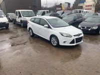 Gebraucht Ford Focus Titanium 116 PS (85 kW) 2014 Weiß Limousine