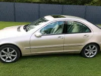 Gebraucht Mercedes C320 184 PS (135 kW) 2003 Gelb Limousine