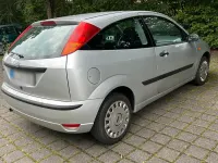 Gebraucht Ford Focus 75 PS (55 kW) 2003 Silber Kleinwagen