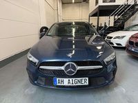 Gebraucht Mercedes A180 Progressive 136 PS (100 kW) 2020 Blau Limousine