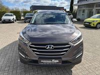 Gebraucht Hyundai Tucson Style 132 PS (97 kW) 2017 Moon rock SUV