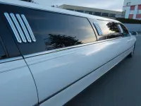 Gebraucht Lincoln Town Car 242 PS (177 kW) 2023 Weiß Limousine