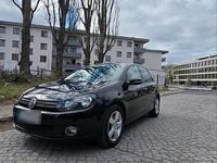 Gebraucht VW Golf VI Style 122 PS (89 kW) 2011 Schwarz Kleinwagen