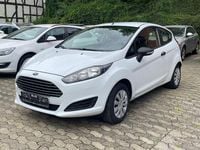 Gebraucht Ford Fiesta Ambiente 60 PS (44 kW) 2014 Weiß Kleinwagen
