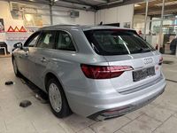 Gebraucht Audi A4 Ambiente 190 PS (139 kW) 2022 Florettsilber Kombi