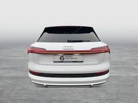 Gebraucht Audi e-tron S-Line 300 kW (408 PS) 2022 Weiß SUV