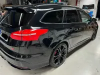 Gebraucht Ford Focus Performance Edition 250 PS (183 kW) 2016 Schwarz Kombi