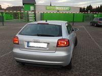 Gebraucht Audi A3 Ambition 140 PS (102 kW) 2012 Silber metallic Kleinwagen