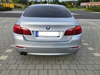 Gebraucht BMW 520 190 PS (139 kW) 2016 Silber Limousine
