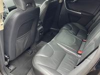 Gebraucht Volvo XC60 R-Design 215 PS (158 kW) 2012 Schwarz SUV