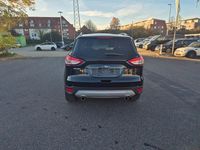 Gebraucht Ford Kuga Trend 140 PS (102 kW) 2014 Schwarz SUV