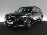 Gebraucht BMW X1 Luxury Line 150 PS (110 kW) 2023 Black sapphire metallic (metallic) SUV