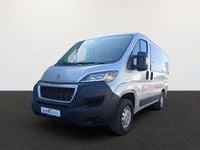 Gebraucht Peugeot Boxer 163 PS (119 kW) 2019 Chronos silber Van