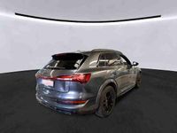 Gebraucht Audi e-tron Ambiente 369 kW (503 PS) 2023 Daytonagrau perleffekt SUV