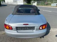 Usata Mazda MX5 110 CV (80 kW) 2000 Argento Cabrio