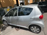 Gebraucht Toyota Aygo 72 PS (52 kW) 2008 Silber Kleinwagen