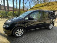 Gebraucht VW Touran Style 140 PS (102 kW) 2012 Schwarz Van / Kleinbus