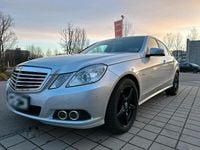 Gebraucht Mercedes E220 170 PS (125 kW) 2009 Limousine