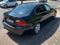 Używany BMW 330 258 KM (189 kW) 2005 Czarny Sedan/Limuzyna